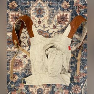 Sakura Bloom Scout with leather details. LIKE NEW